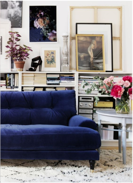 Curly Obsessing Velvet Blue Sofas